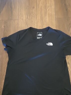 The North Face Black Short-Sleeve Logo Tee